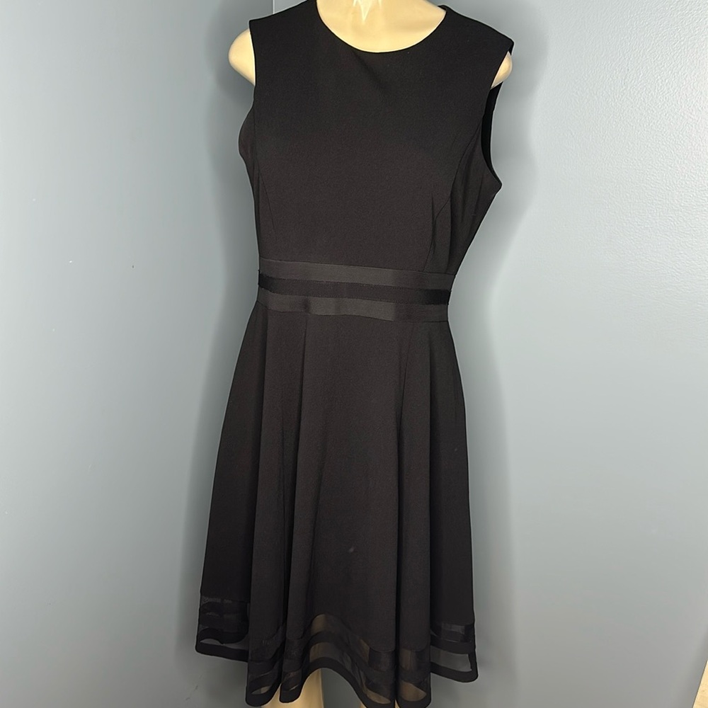 Calvin Klein black tulle detail sleeveless fit and flare dress size 10